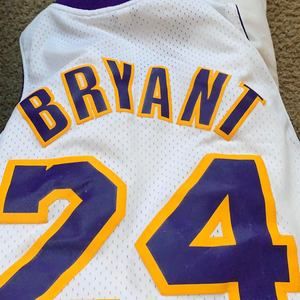 Meet your Posher, Leeann